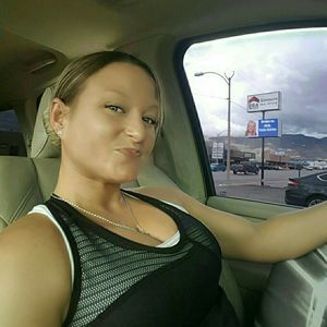 Meet your Posher, Nikki